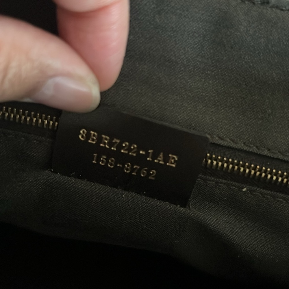 EUC - Fendi Pequin hand bag - Picture 13 of 15